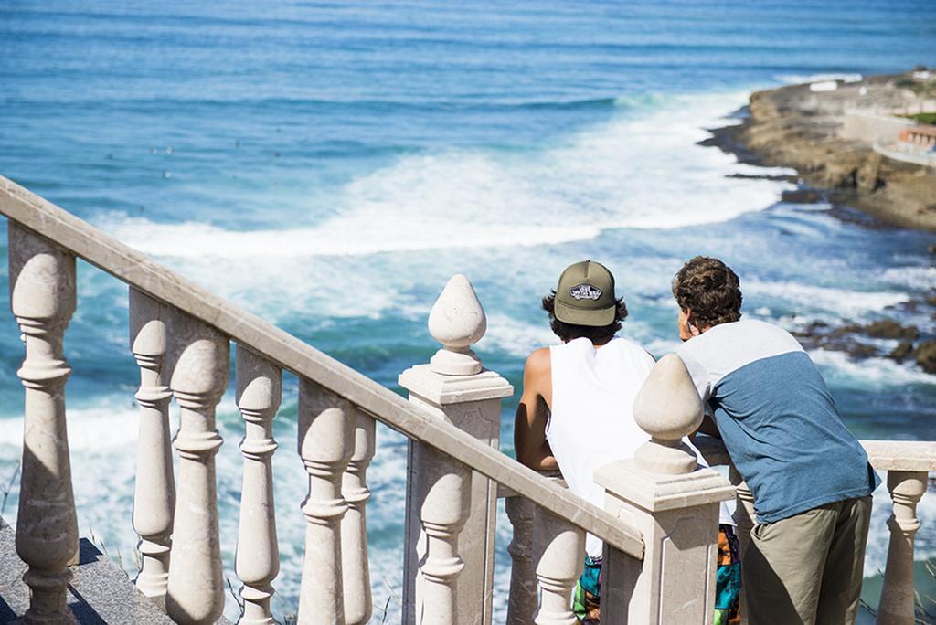 Laneez Ericeira Surf House Hostel Exterior foto